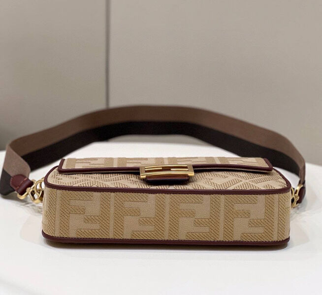 Сумка Fendi Baguette женский текстиль бежевый 142097-6