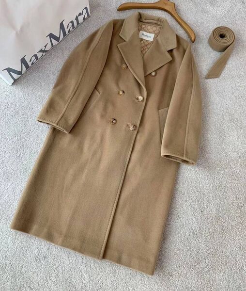 Пальто Max Mara женский бежевый 137520