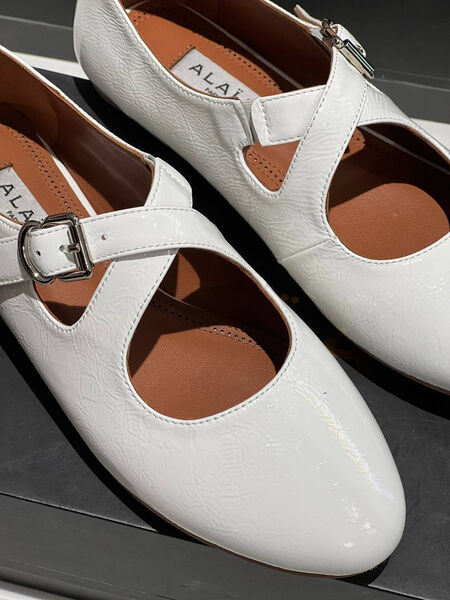 Балетки Alaïa женский кожа белый 139304-2