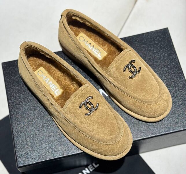 Лоферы Chanel женский замша бежевый 166944