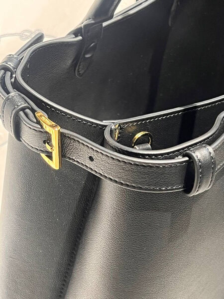 Сумка Prada женский кожа черный 138232-2