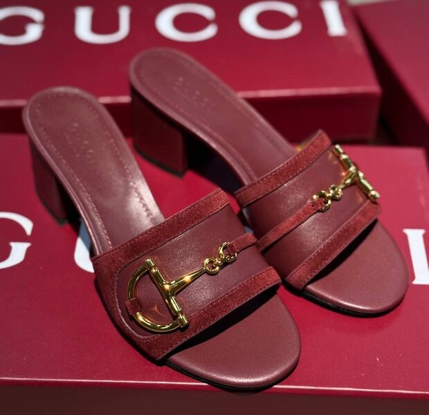 Шлепки Gucci женский кожа бордовый 190850