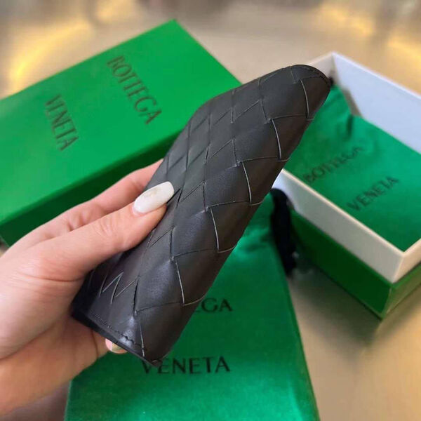 Мужская обложка на паспорт Bottega Veneta мужской кожа черный 113493-5