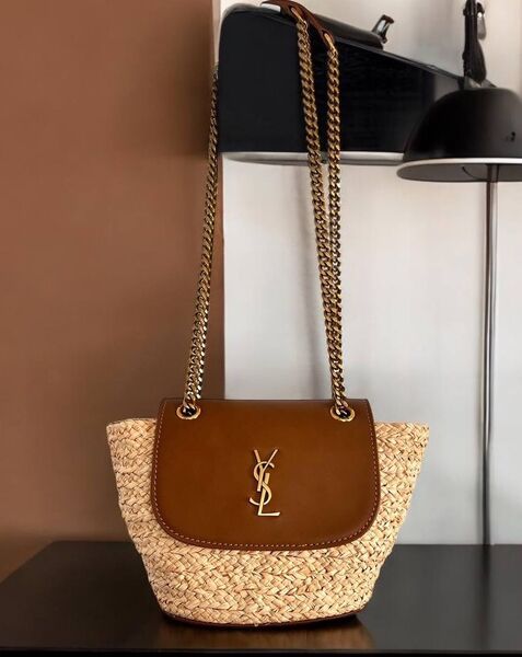 Сумка Saint Laurent женский кожа бежевый 156324