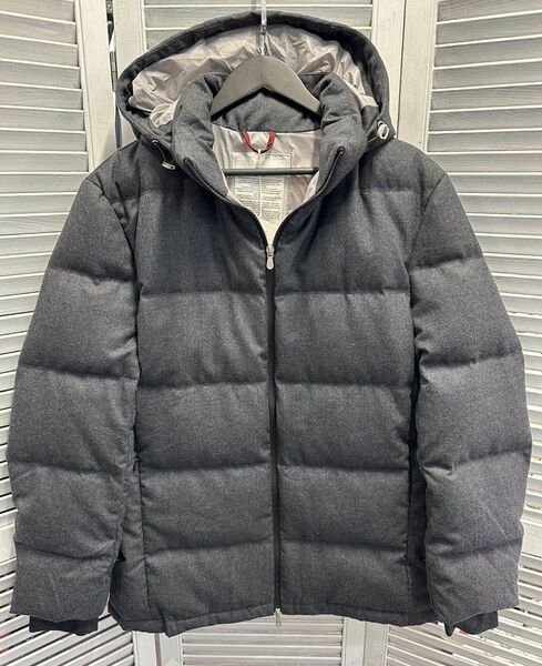 Мужской пуховик Brunello Cucinelli мужской графитовый 170143