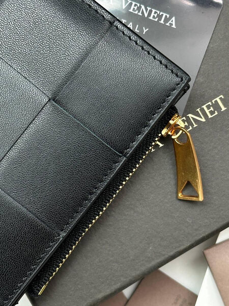 Мужской кошелек Bottega Veneta мужской кожа черный 121002-3