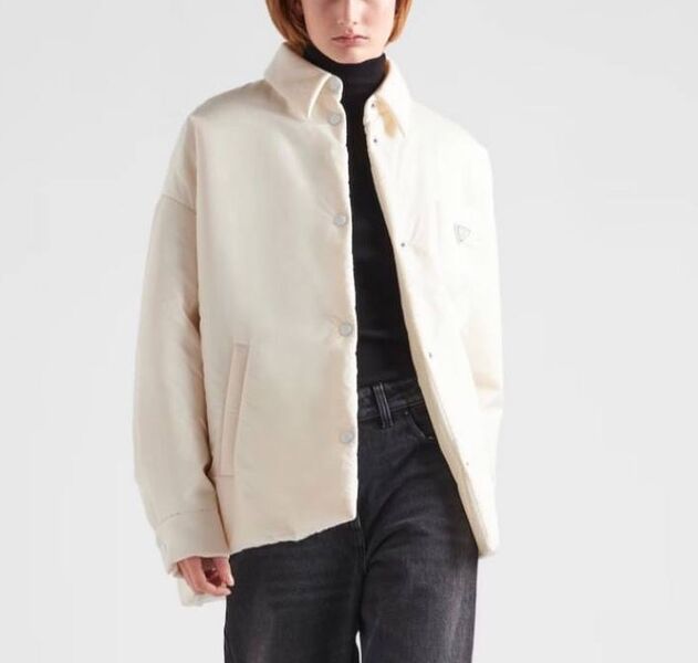 Пуховик Prada 124120