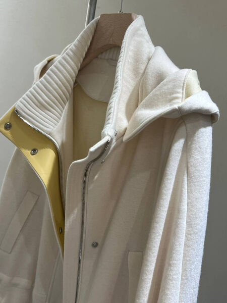 Куртка Loro Piana женский белый 122788-3