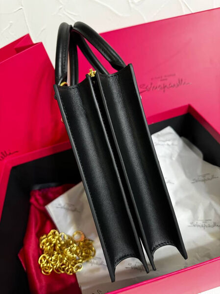 Сумка Schiaparelli женский кожа черный 174273-6