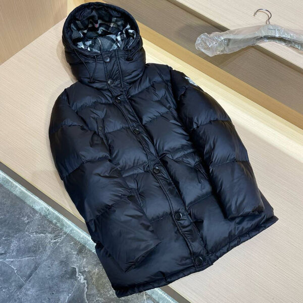 Мужской пуховик Burberry мужской черный 131934-3