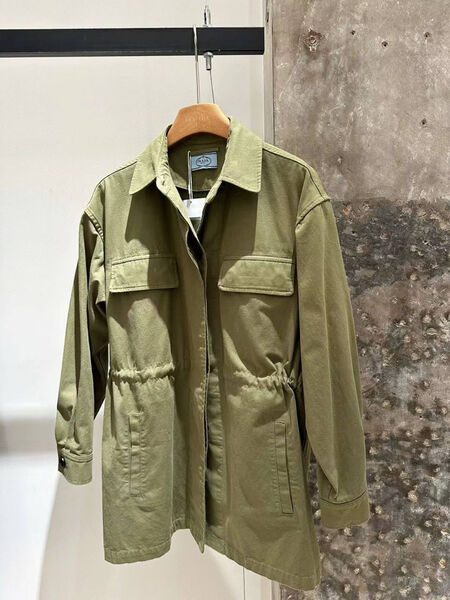 Куртка Prada женский болотный 199913-2