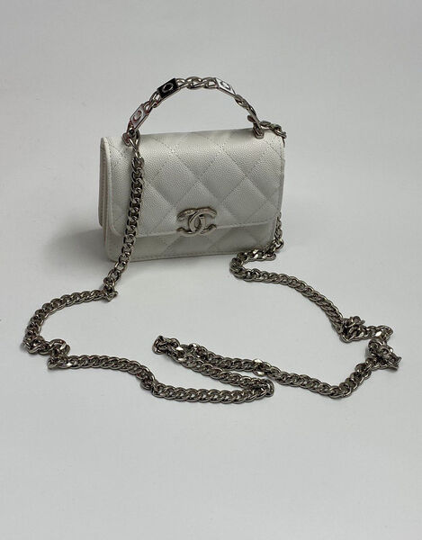 Сумка Chanel женский кожа белый 111868-2