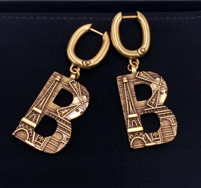 Серьги Balenciaga 70459