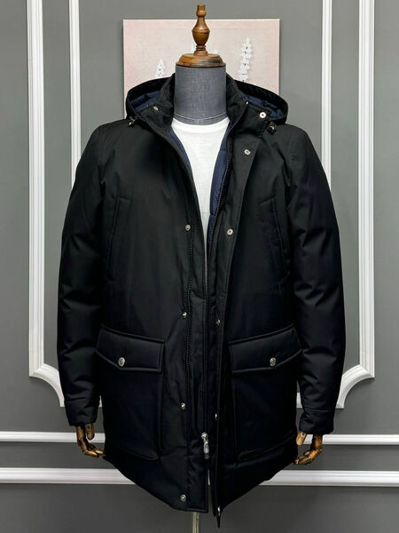Мужской пуховик Brunello Cucinelli мужской черный 167321-2