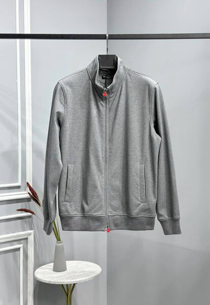 Мужской костюм Kiton мужской графитовый 145622-2