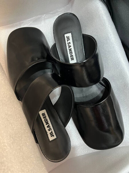Шлепки Jil Sander женский кожа черный 155084-2