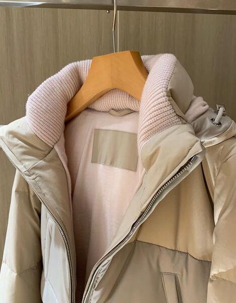Куртка Loro Piana женский бежевый 38517-3