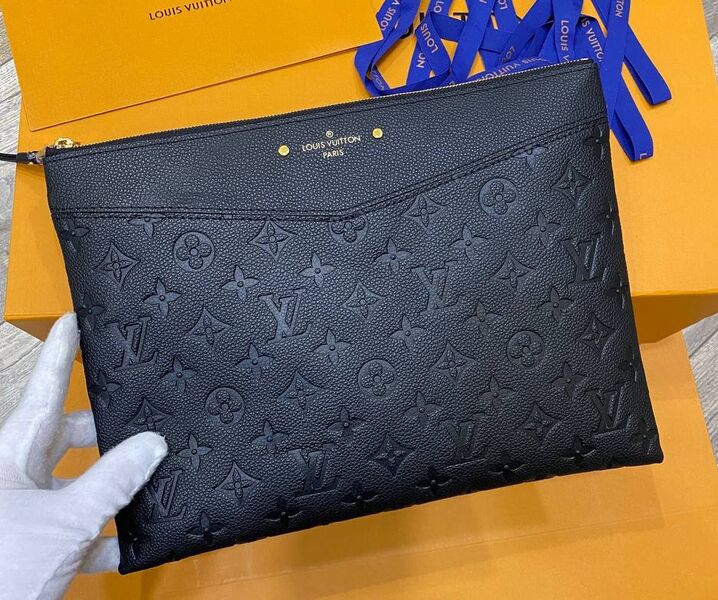 Клатч Louis Vuitton 173842