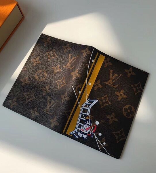 Обложка на паспорт Louis Vuitton женский канва 55358