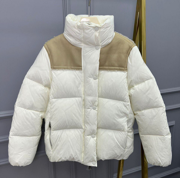 Пуховик Moncler женский белый 94342