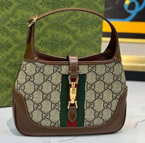 Сумка Gucci Jackie Small женский кожа графитовый 137910
