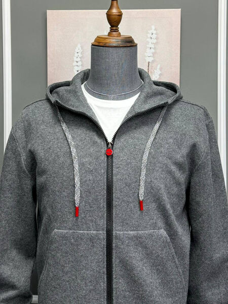 Мужской костюм Kiton мужской графитовый 168109-7