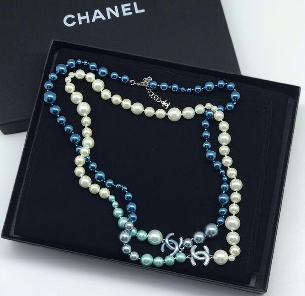 Бусы Chanel 15598