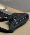 Мужская сумка слинг Louis Vuitton мужской канва черный 115814-15