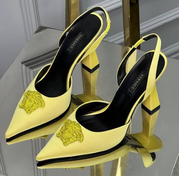 Туфли Versace женский замша горчичный 133057