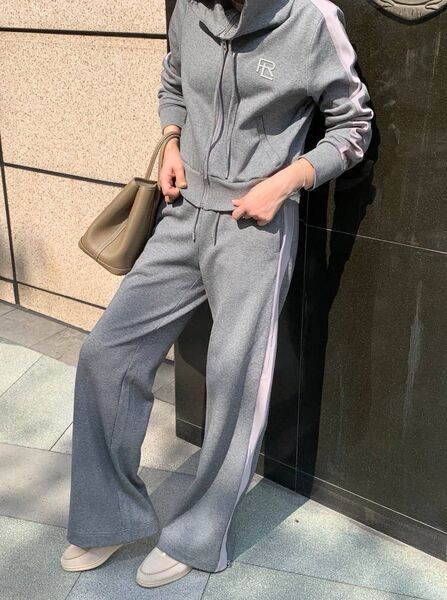 Костюм Ralph Lauren женский графитовый 145503