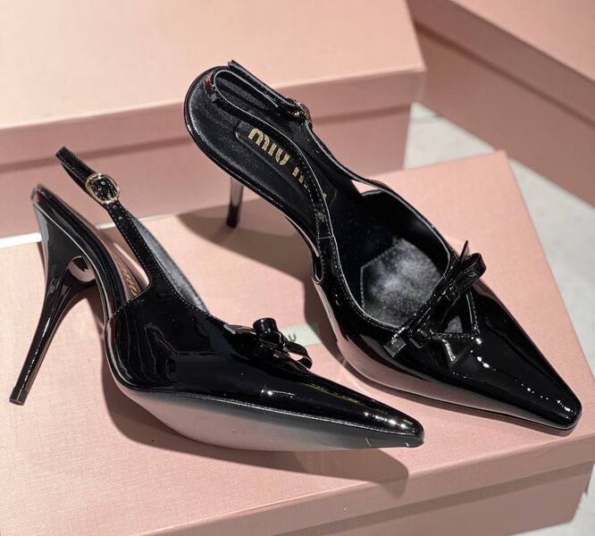 Туфли Miu Miu женский кожа черный 146889