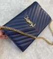 Сумка Saint Laurent женский кожа черный 77401-1