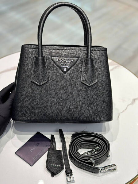 Сумка Prada женский кожа черный 158903