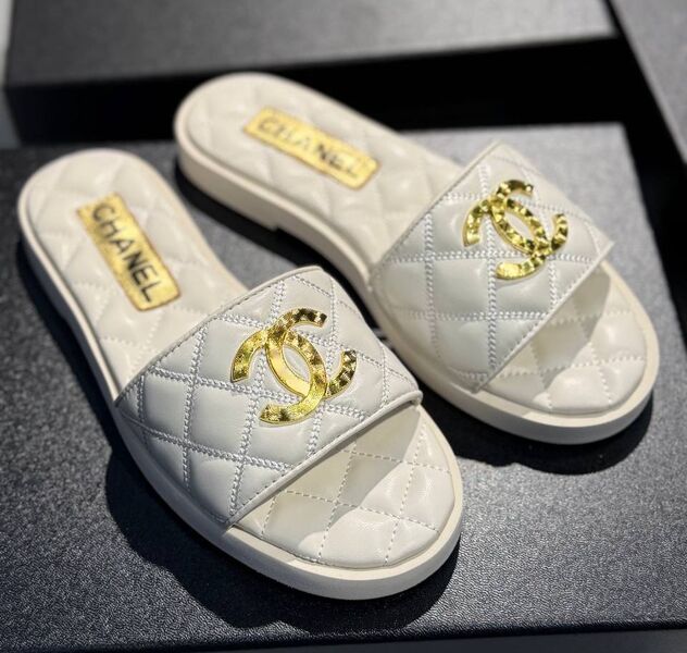 Шлепки Chanel женский кожа белый 185886