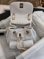 Рюкзак Chanel женский кожа белый 97233-2