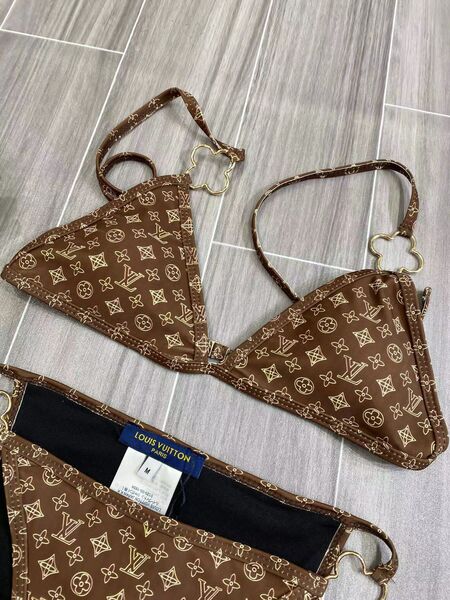 Купальник Louis Vuitton женский 37239-3