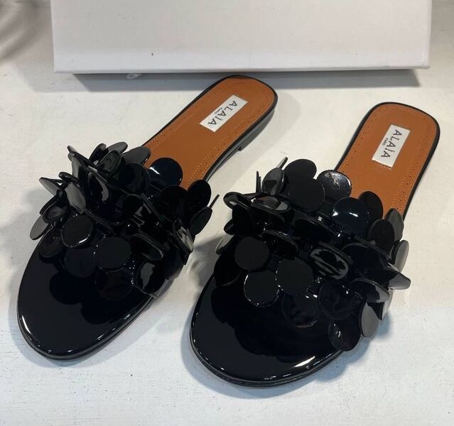 Шлепки Alaïa женский кожа черный 120322