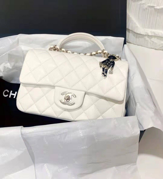 Сумка Chanel женский кожа белый 73416-4