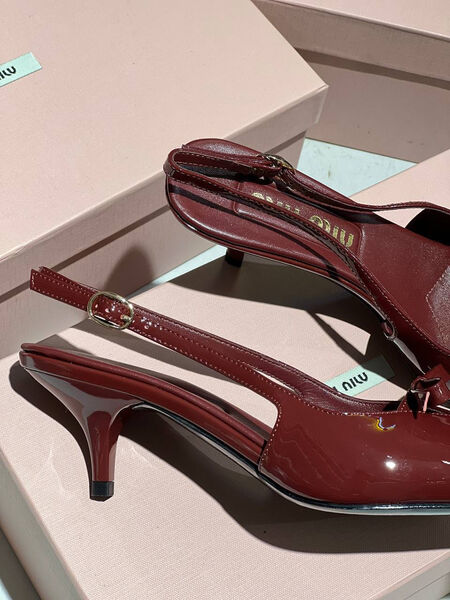Туфли Miu Miu женский кожа бордовый 146895-2