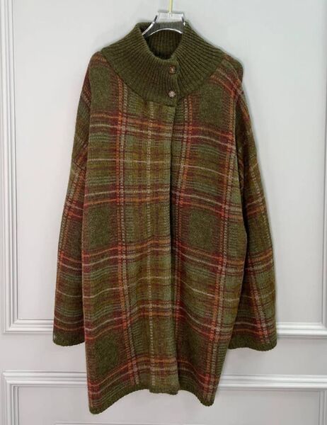 Пальто Loro Piana женский болотный 138215