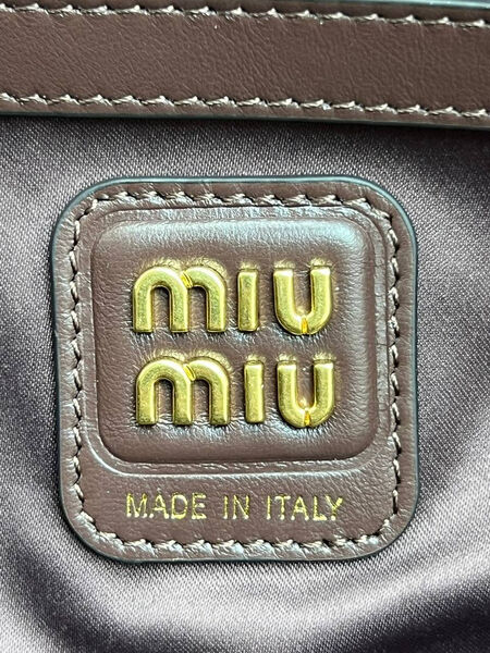 Сумка Miu Miu женский кожа 174090-7