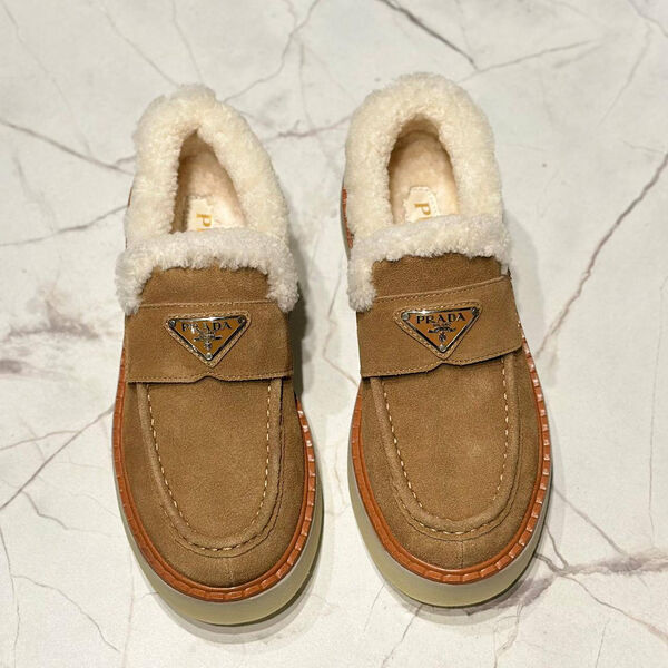 Лоферы Prada женский замша бежевый 168293-3