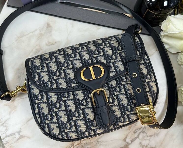 Сумка Christian Dior Bobby средняя женский жаккард dior oblique синий 74416