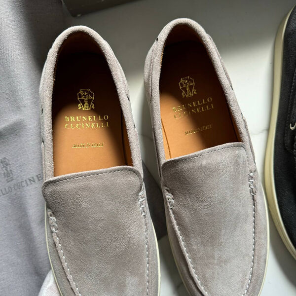 Мужские лоферы Brunello Cucinelli мужской замша графитовый 154471-2