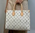 Сумка Louis Vuitton женский кожа swift белый 153146