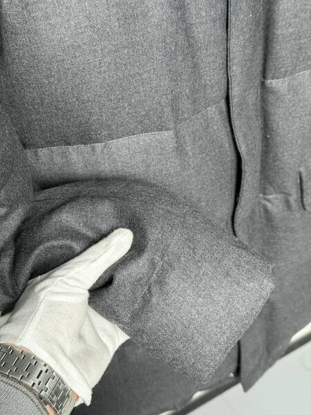 Мужской пуховик Loro Piana мужской графитовый 165381-7
