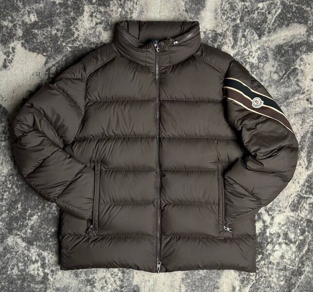 Мужской пуховик Moncler мужской черный 167422