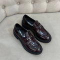 Лоферы Prada женский кожа бордовый 130272-3
