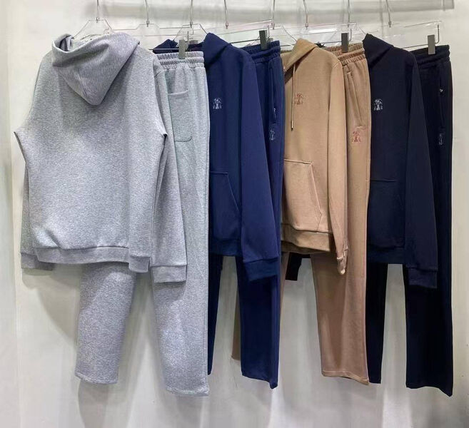 Мужской костюм Brunello Cucinelli мужской графитовый 182536-2