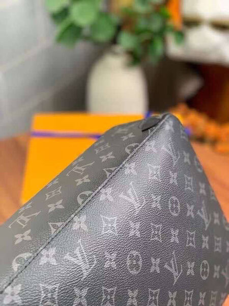 Мужской несессер косметичка Louis Vuitton мужской канва черный 111312-5